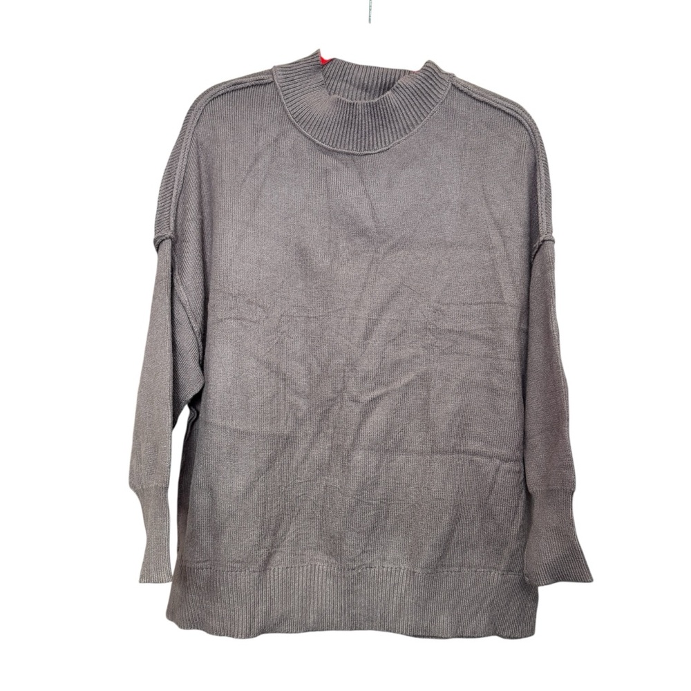 Zesica Women’s Sweater BNWT size Medium